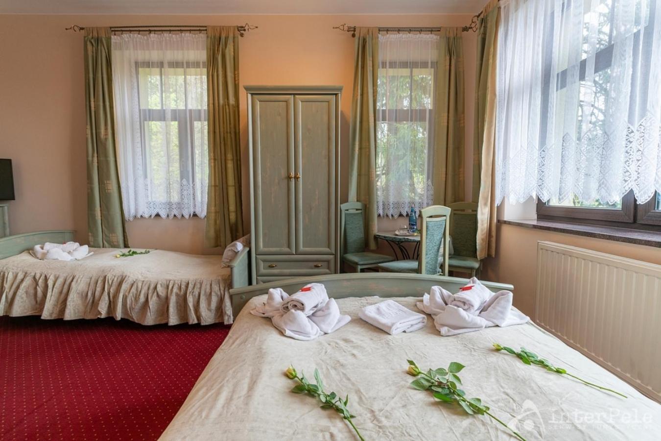 Willa Sloneczna Roza Pokoje Ze Sniadaniami Szklarska Poręba Exterior foto